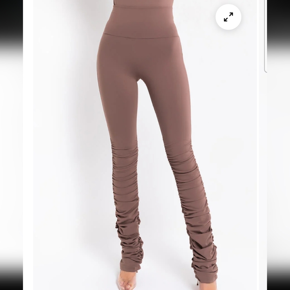 AKIRA Label Snatched Stacked High Rise Legging - Picture 3 of 8